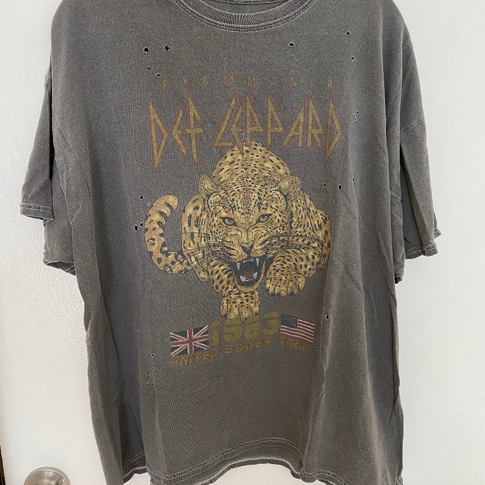 UO Def Leppard Oversized Tee S/M
